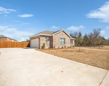 2704 Cinnamon Springs Drive - Photo Thumbnail 1