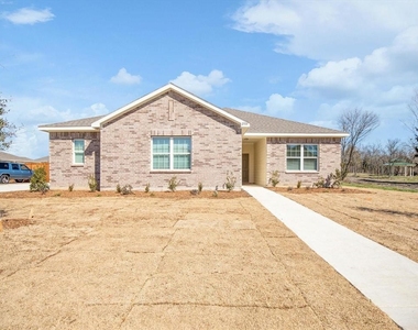 2704 Cinnamon Springs Drive - Photo Thumbnail 0