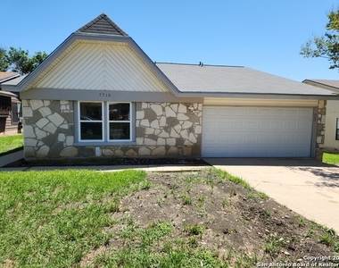 7710 Clay Ridge Dr - Photo Thumbnail 0