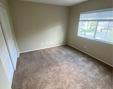 31595 Klamath Court - Photo Thumbnail 10