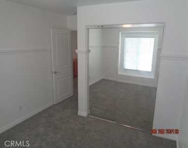 34227 Larksburg Court - Photo Thumbnail 38