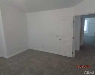 34227 Larksburg Court - Photo Thumbnail 25