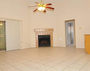 11535 Brook Meadow Drive - Photo Thumbnail 3