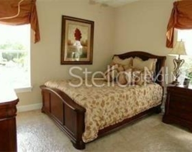 273 Alexander Woods Drive - Photo Thumbnail 8