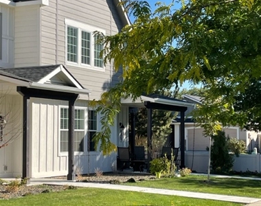 Townhomes At Union Square W. Campville Street - Photo Thumbnail 15