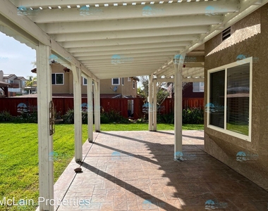 1304 La Crescentia Dr - Photo Thumbnail 26