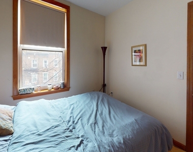 97 Hudson St - Photo Thumbnail 2