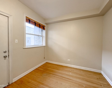 879 W. Cornelia, Unit 6 - Photo Thumbnail 12