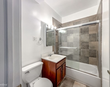 879 W. Cornelia, Unit 9 - Photo Thumbnail 16