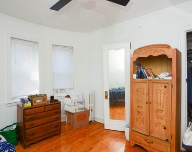 5516 N. Kenmore, Unit A104 - Photo Thumbnail 15