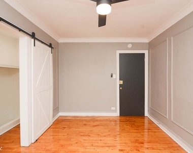 5516 N. Kenmore, Unit A304 - Photo Thumbnail 7