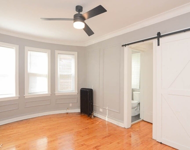 5516 N. Kenmore, Unit A304 - Photo Thumbnail 12