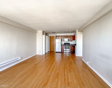 4180 N. Marine Drive, Unit A2121 - Photo Thumbnail 7