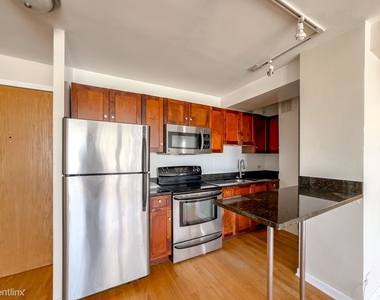 4180 N. Marine Drive, Unit A2121 - Photo Thumbnail 1