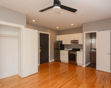 5516 N. Kenmore, Unit A903 - Photo Thumbnail 8