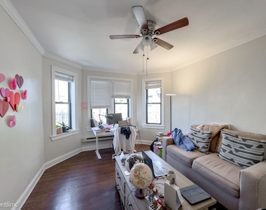 3845 N. Greenview, Unit S-6 - Photo Thumbnail 9