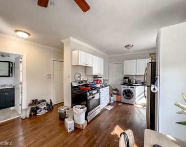 3845 N. Greenview, Unit S-6 - Photo Thumbnail 7