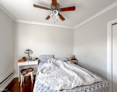 3845 N. Greenview, Unit S-6 - Photo Thumbnail 13