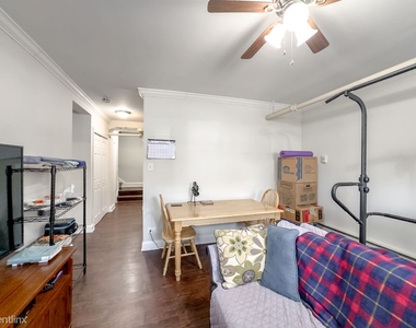 2131 W. Giddings, Unit M - Photo Thumbnail 5