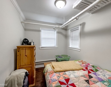 2131 W. Giddings, Unit M - Photo Thumbnail 8