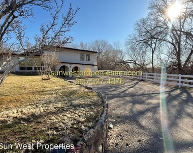 2425 Ridgeview Dr. - Photo Thumbnail 0