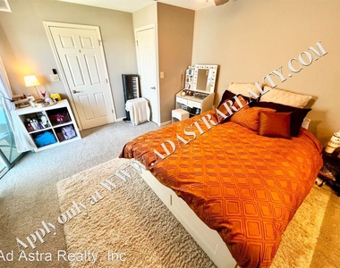 3838 Rainbow Blvd., - Photo Thumbnail 28