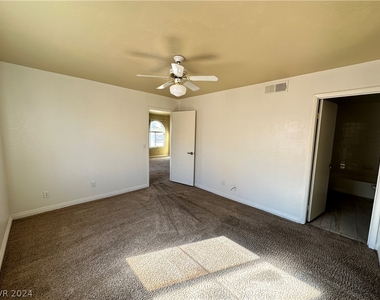 7570 Flamingo Road - Photo Thumbnail 9