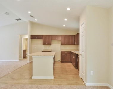 6707 Sw 64 Avenue - Photo Thumbnail 12