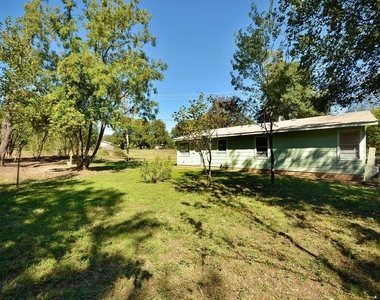 819 Orland Blvd - Photo Thumbnail 9