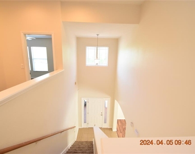 11405 Flora Springs Drive - Photo Thumbnail 22