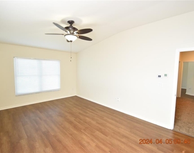 11405 Flora Springs Drive - Photo Thumbnail 24