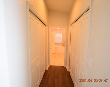 11405 Flora Springs Drive - Photo Thumbnail 27