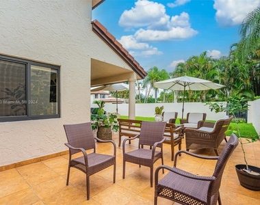 9339 Nw 50th Doral Cir - Photo Thumbnail 35