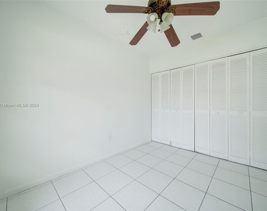 5411 Sw 128th Ct - Photo Thumbnail 10