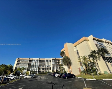 2000 Atlantic Shores Blvd - Photo Thumbnail 58