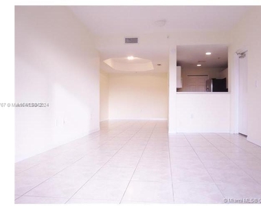 6500 Nw 114 Ave - Photo Thumbnail 7