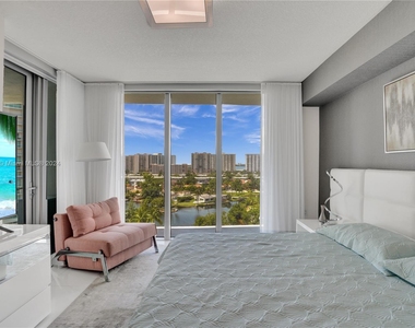 330 Sunny Isles Blvd - Photo Thumbnail 26