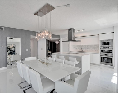 330 Sunny Isles Blvd - Photo Thumbnail 10