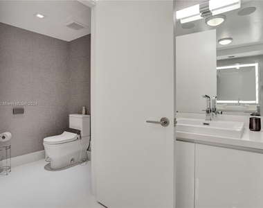 330 Sunny Isles Blvd - Photo Thumbnail 35