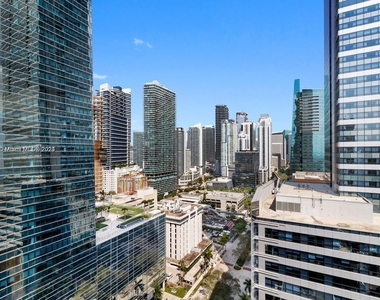 1451 Brickell Ave - Photo Thumbnail 8