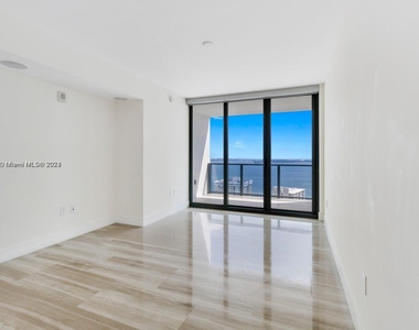 1451 Brickell Ave - Photo Thumbnail 17