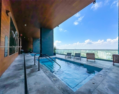 1451 Brickell Ave - Photo Thumbnail 25