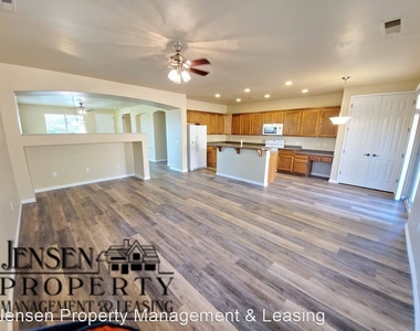 3349 East Sweetwater Springs Rd - Photo Thumbnail 16