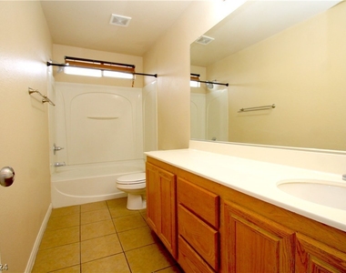 6221 Prospect Niche - Photo Thumbnail 21