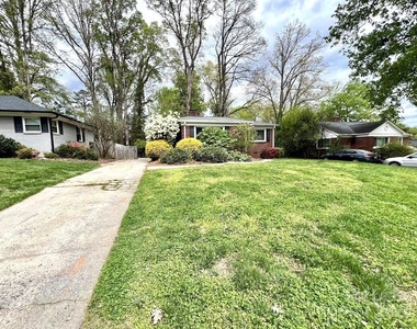 521 Northgate Avenue - Photo Thumbnail 2