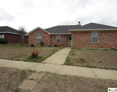 4301 Wade Drive - Photo Thumbnail 1