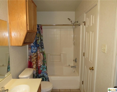 2609 Lucille Drive - Photo Thumbnail 15