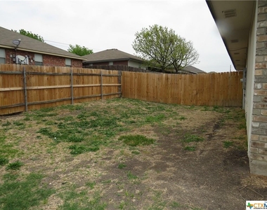 2609 Lucille Drive - Photo Thumbnail 18