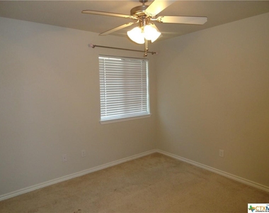 3007 Tucson Drive - Photo Thumbnail 16