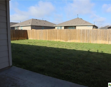 1444 Almond Creek - Photo Thumbnail 3